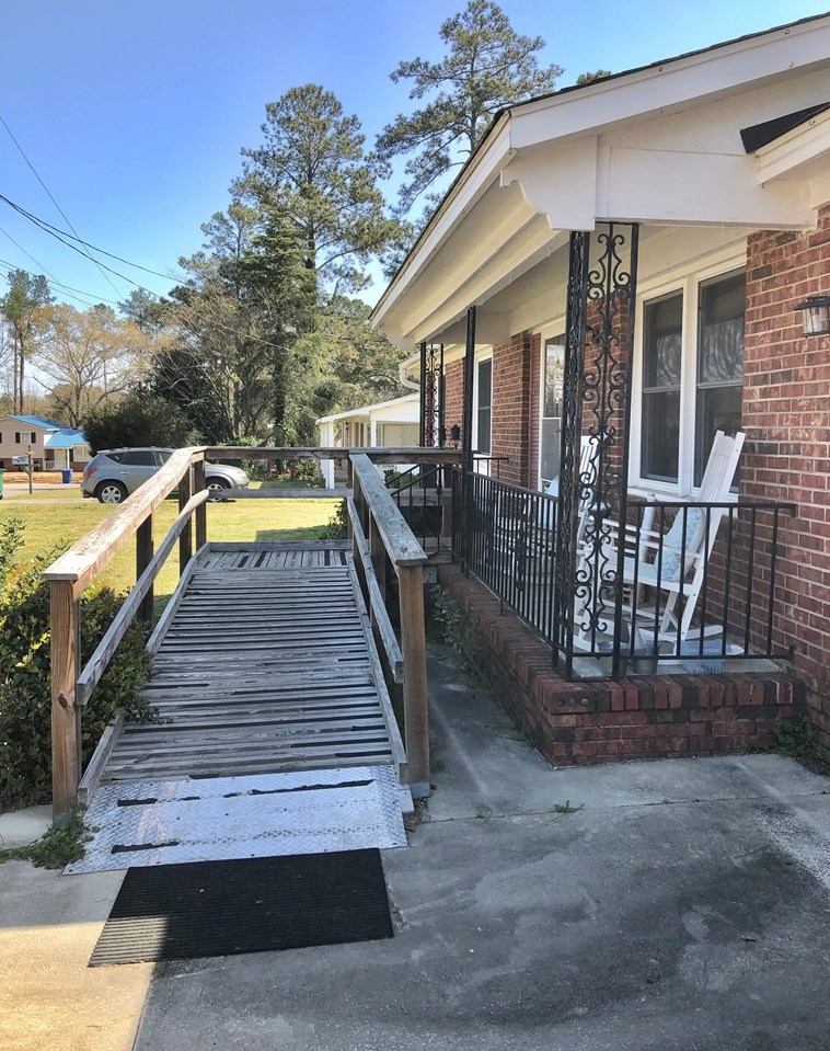 1181 Martin St, Aiken, SC 29801-4264