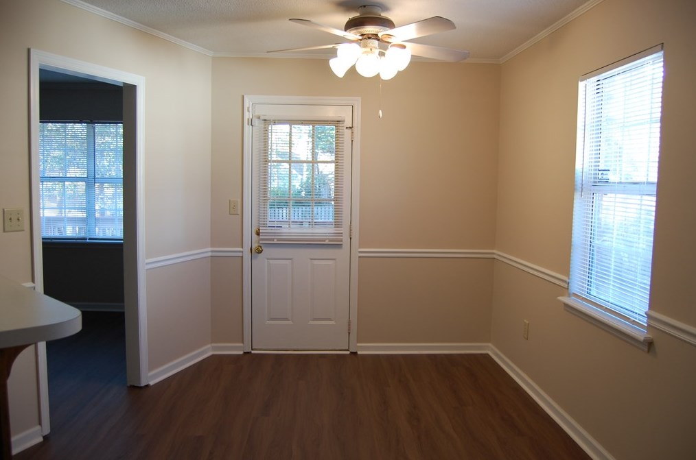 34 Suffolk Dr, Aiken SC  29803-7820 exterior
