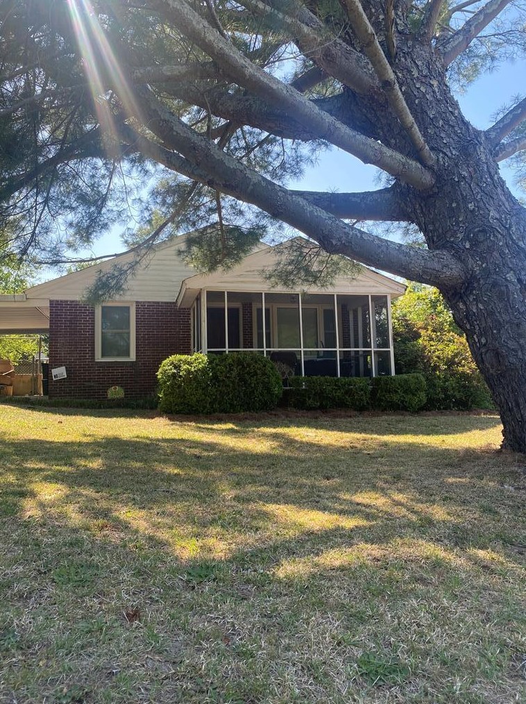 121 Westdale Ave, Aiken, SC 29801-2751