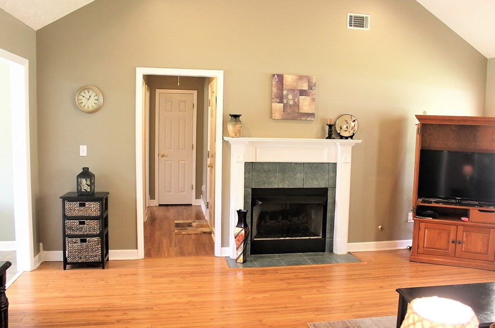 191 Avondale Ln, Burnettown, SC 29851