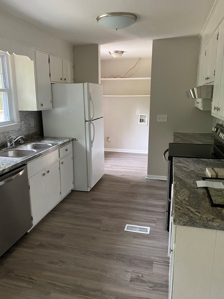 2220 Vireo Dr, North Augusta, SC 29841