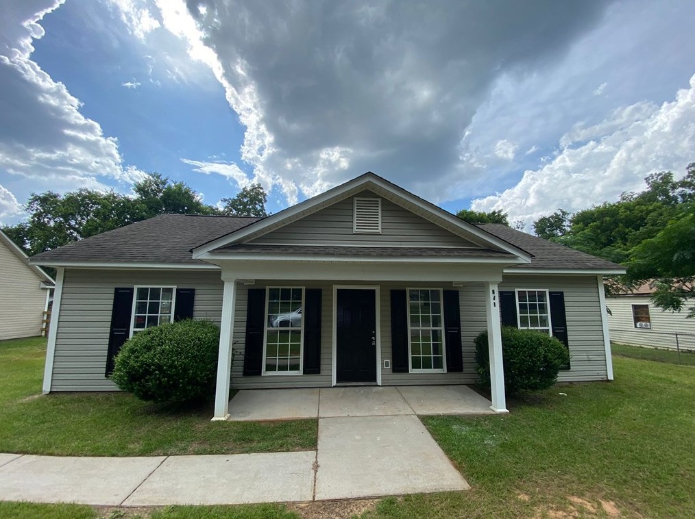 241 Charleston St, Aiken, SC 29801-6709