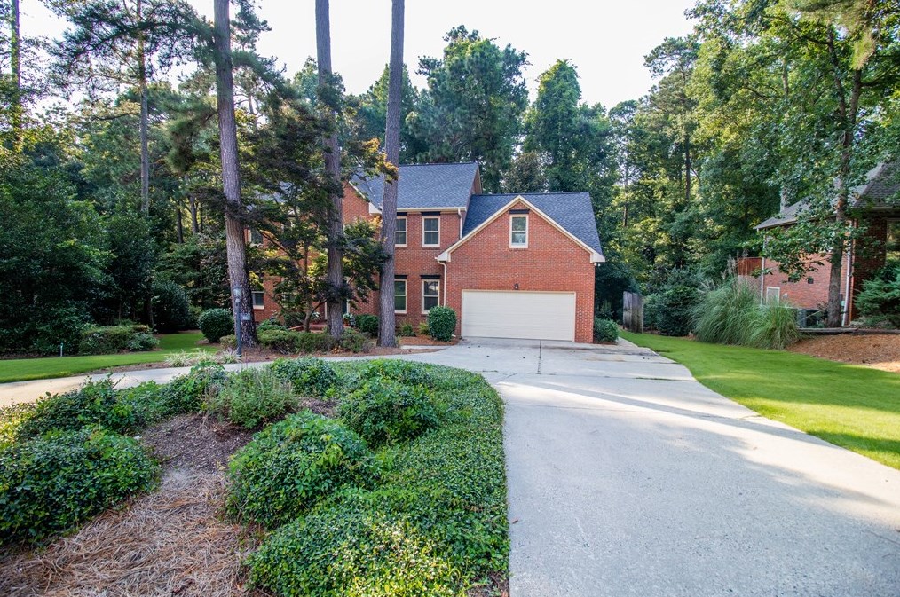 166 Aberdeen Dr, Aiken, SC 29803-7100