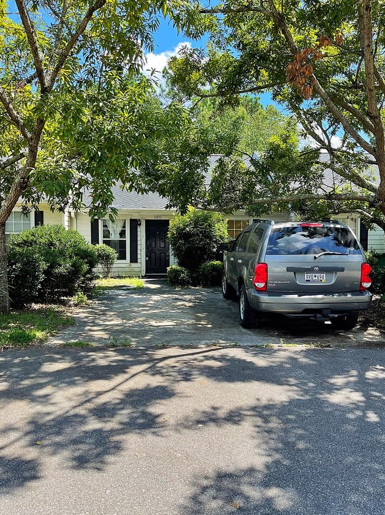 105 Raintree Ct, Aiken, SC 29803-7915
