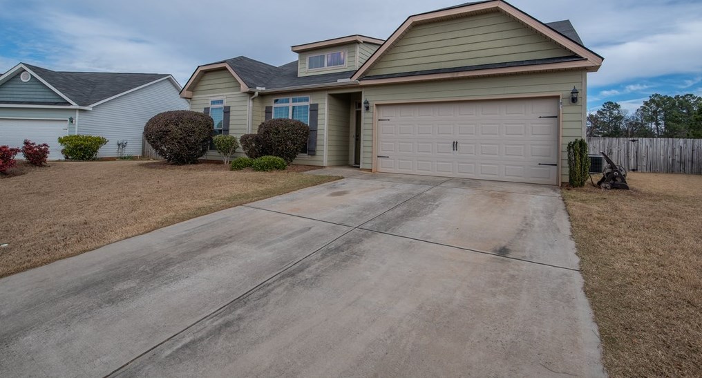 181 Atlas Dr, Aiken, SC 29803-2880