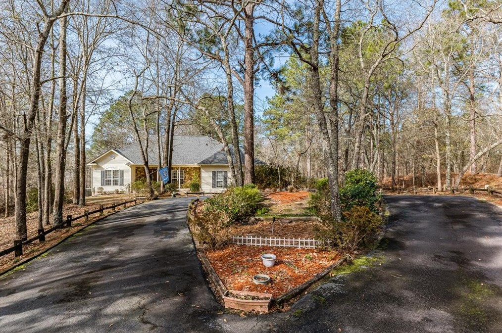 119 Oakcrest Ln, Aiken, SC 29803-5018