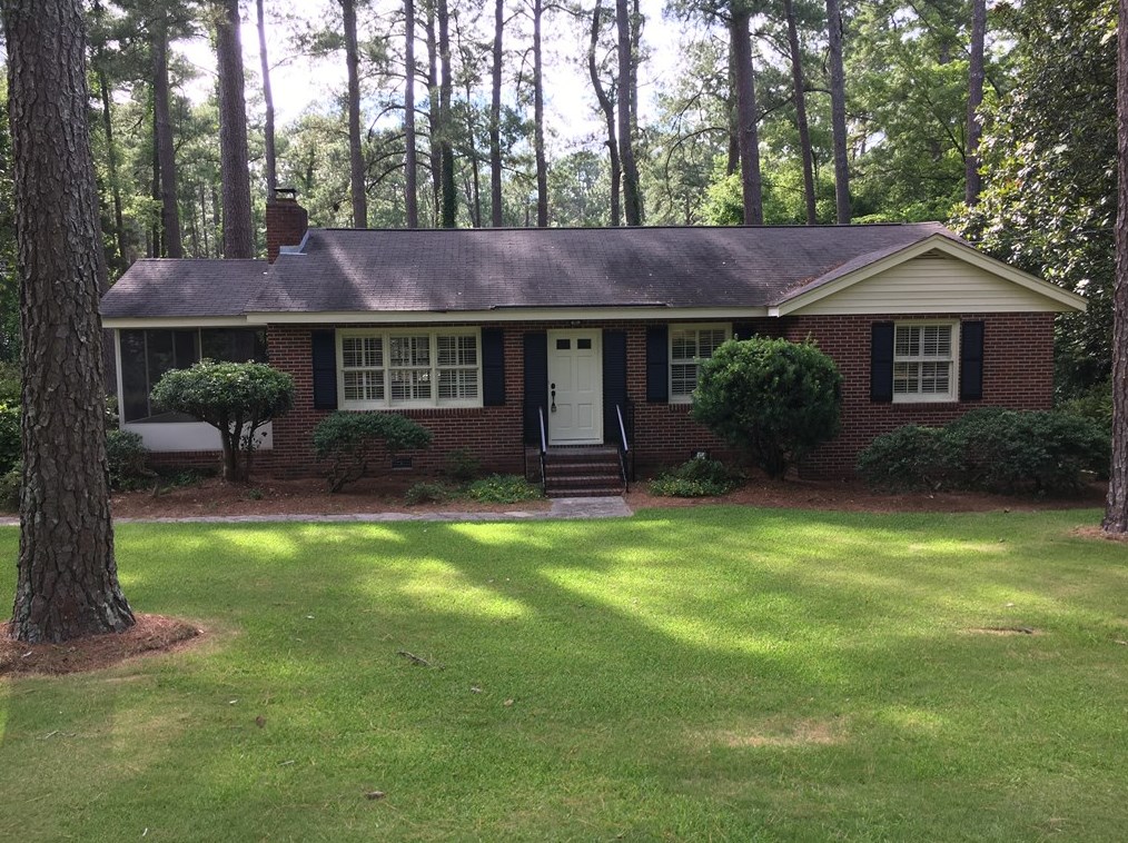 805 E Rollingwood Rd, Aiken, SC 29801