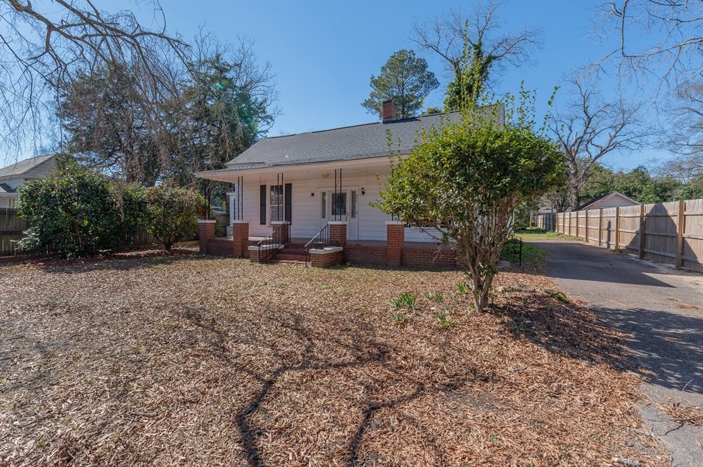 204 Green St, Ridge Spring, SC 29129