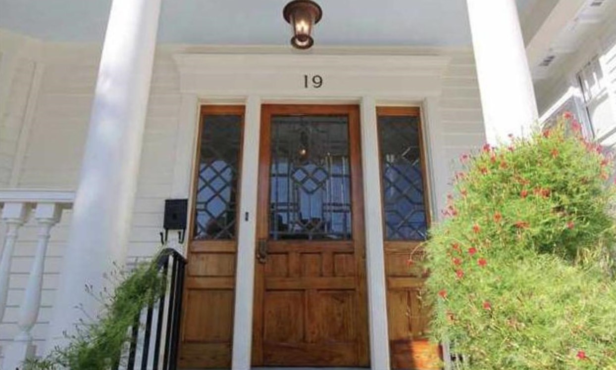 19 Colonial St, Charleston, SC 29401-1807