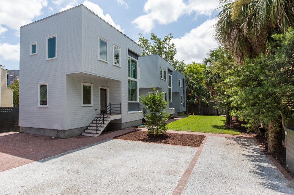 21 Charlotte St, Charleston SC  29403-6766 exterior