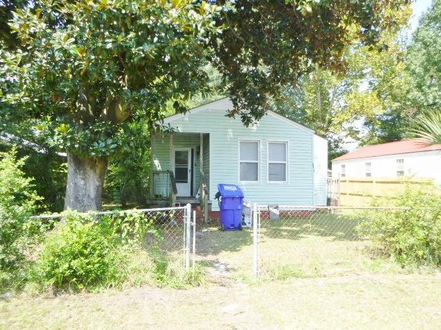 2219 Suffolk St, Charleston, SC 29405-7664