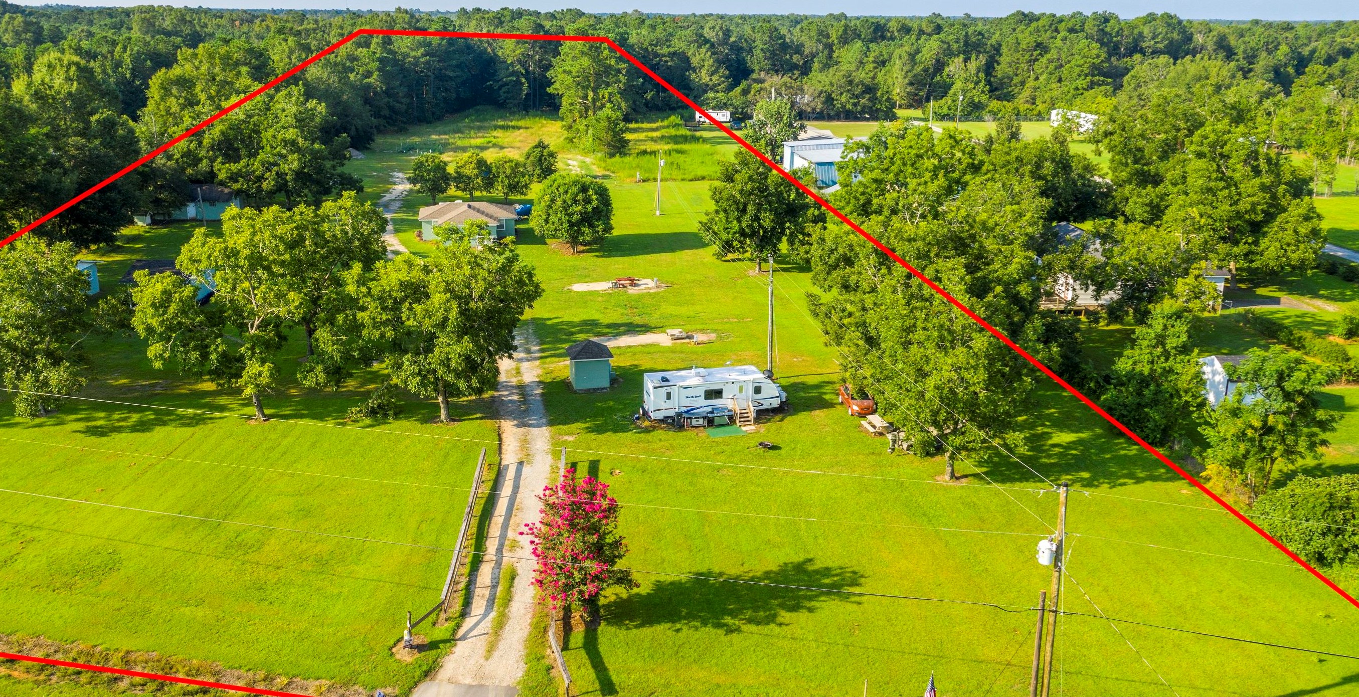 1077 Thomas Walters Rd, Pineville, SC 29468