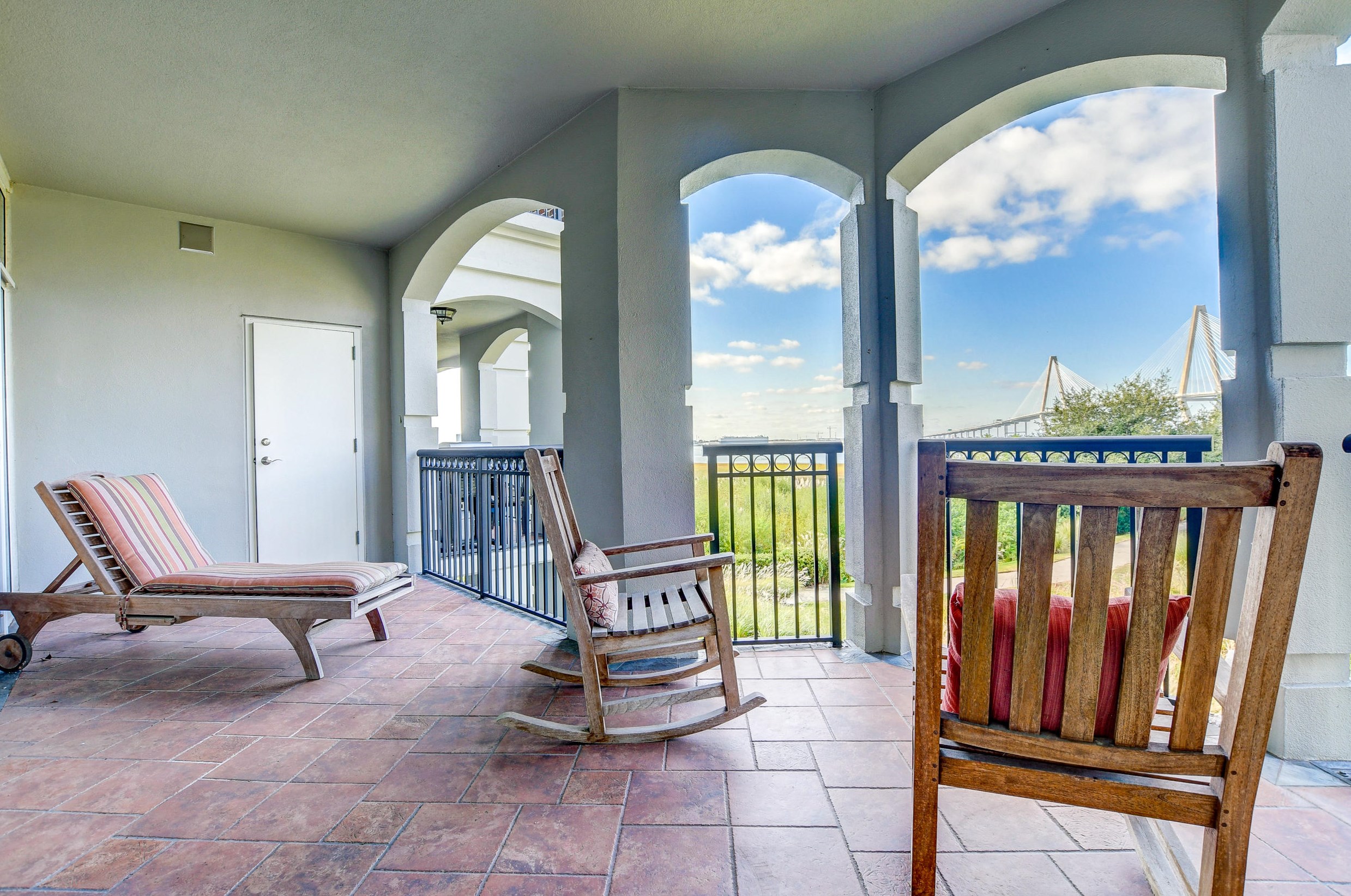 224 Plaza Ct S #110, Mount Pleasant, SC 29464