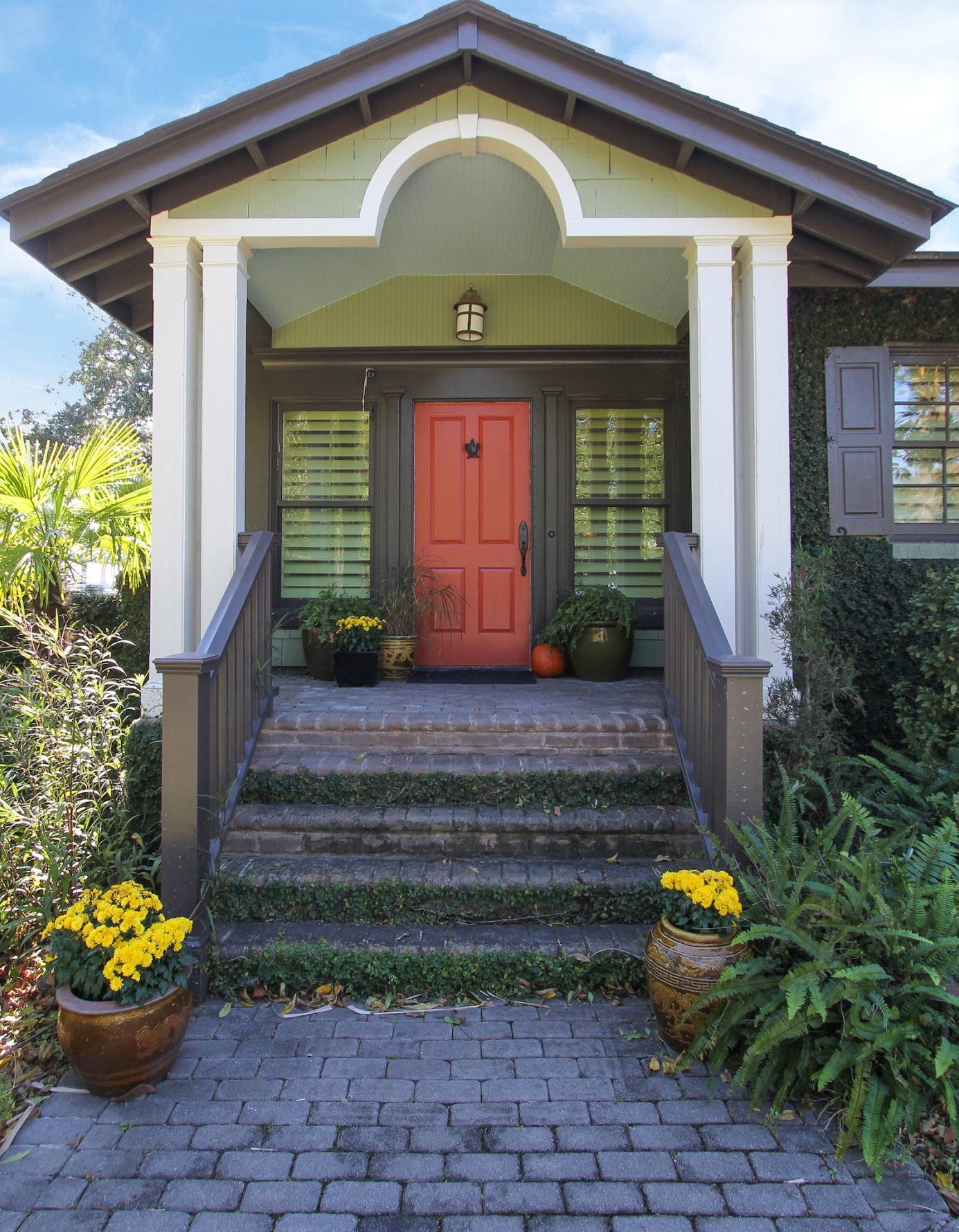 3 Albemarle Rd, Charleston, SC 29407-7520