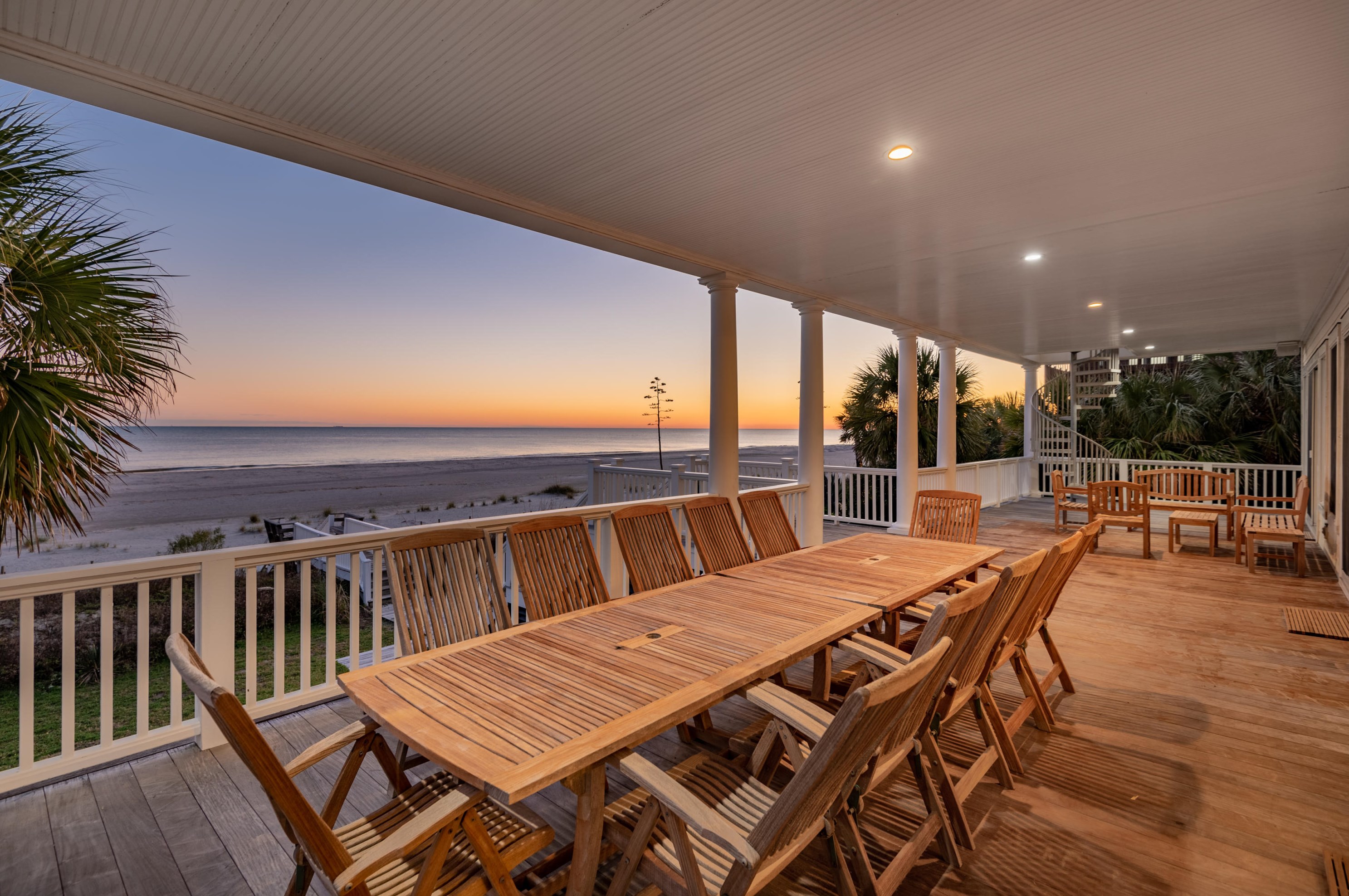 7 Dunecrest Ln, Isle of Palms, SC 29451