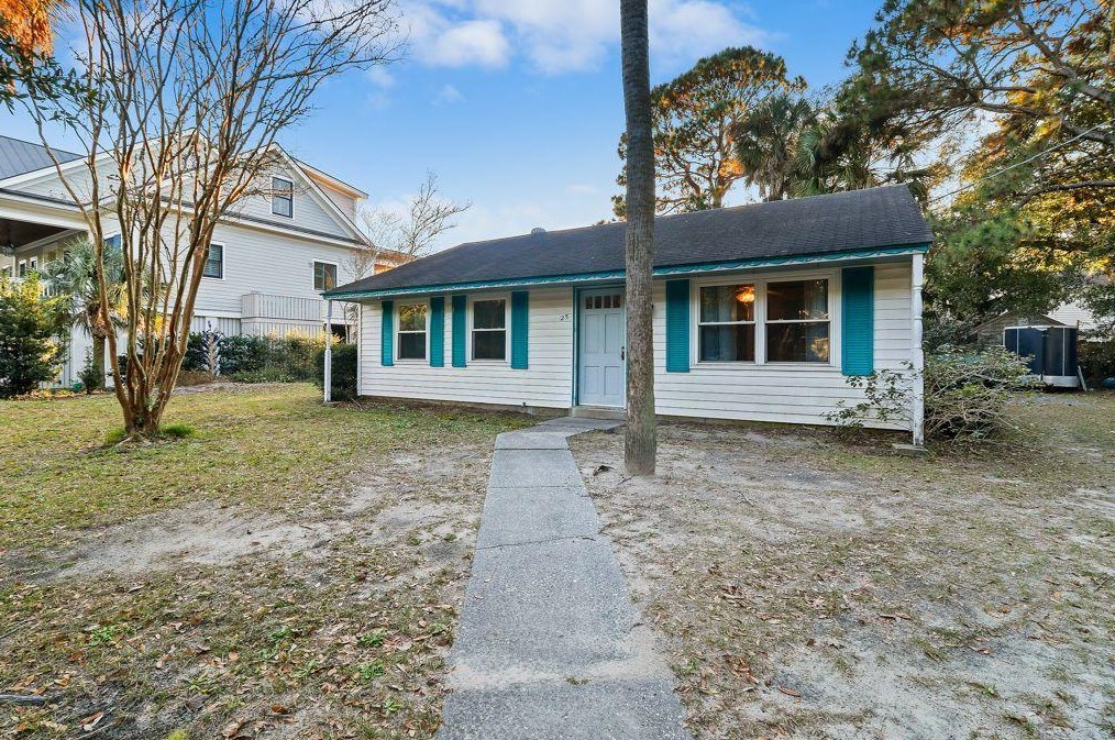 25 21st Ave, Isle of Palms, SC 29451