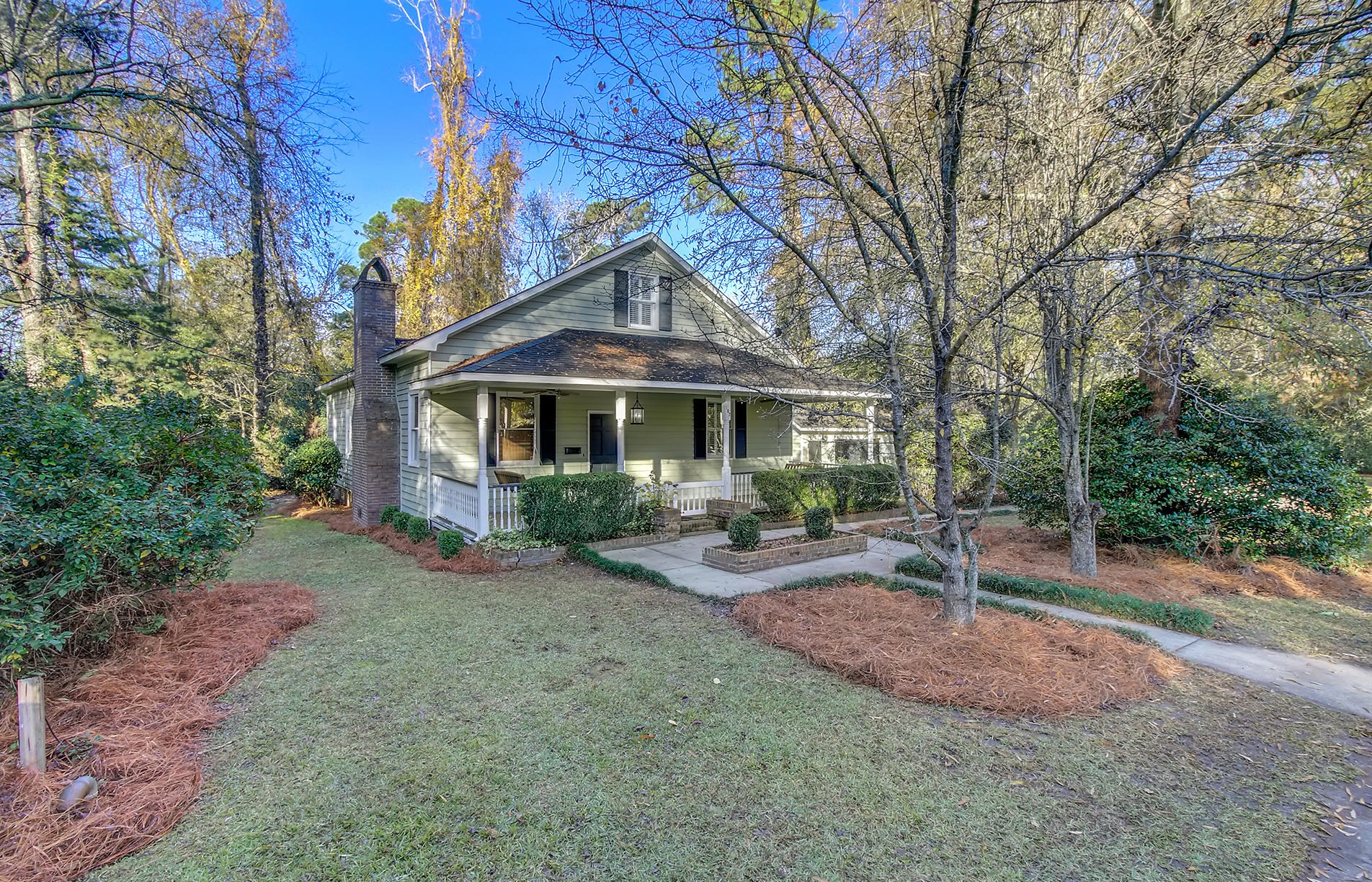 102 Oak St, Summerville, SC 29483-3734