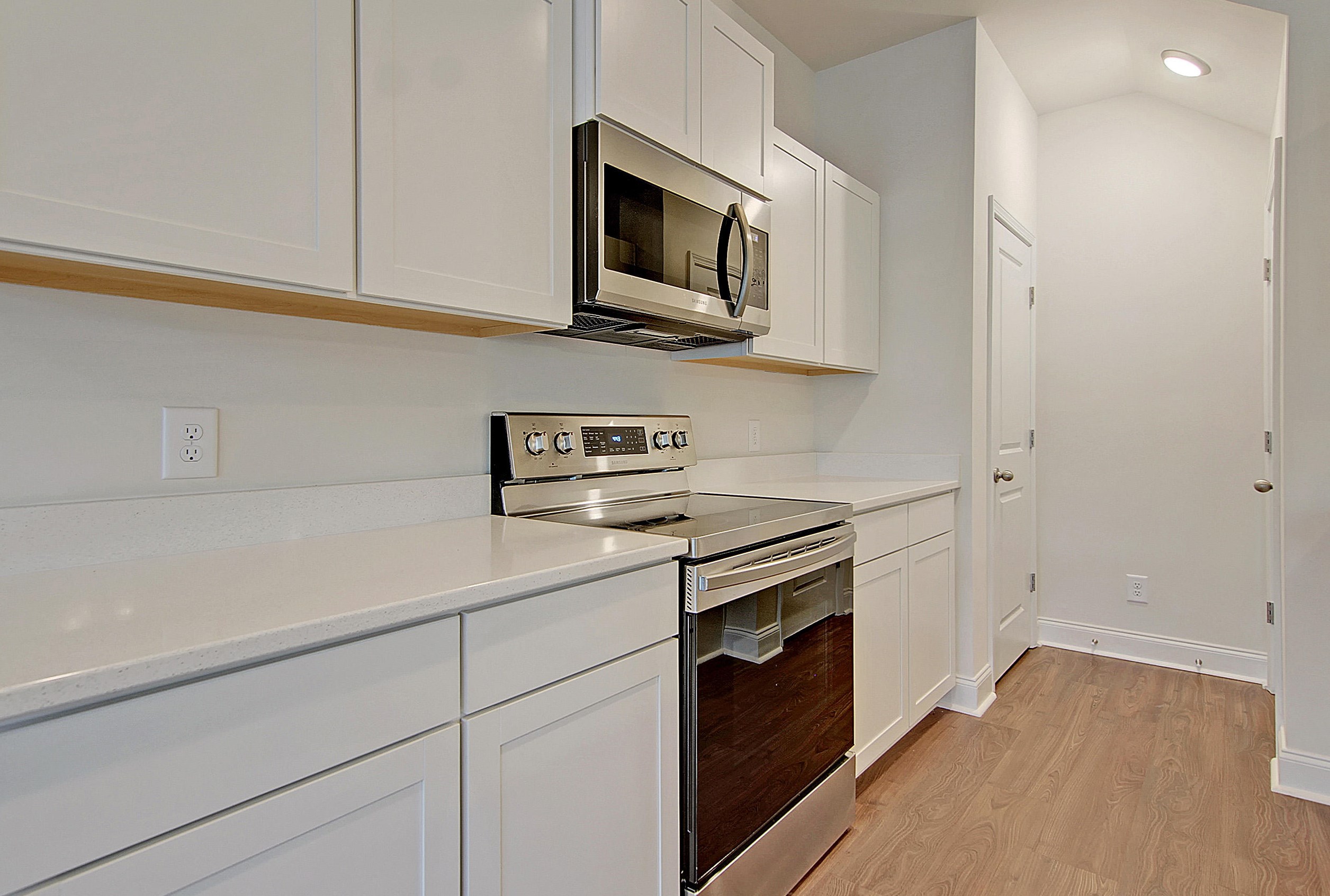 7754 Montview Rd, Charleston SC  29418 exterior