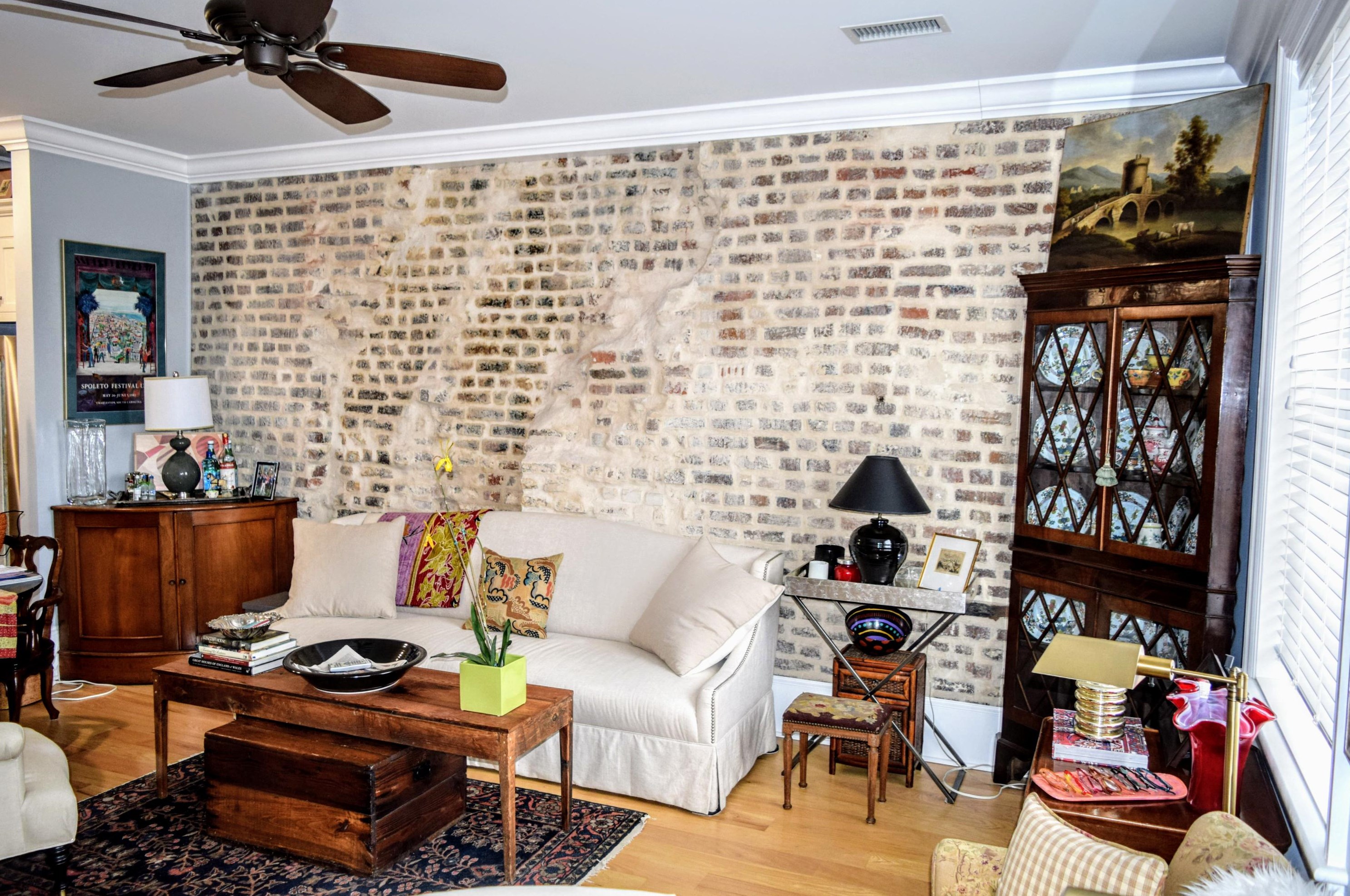 28 Broad St #303, Charleston, SC 29401