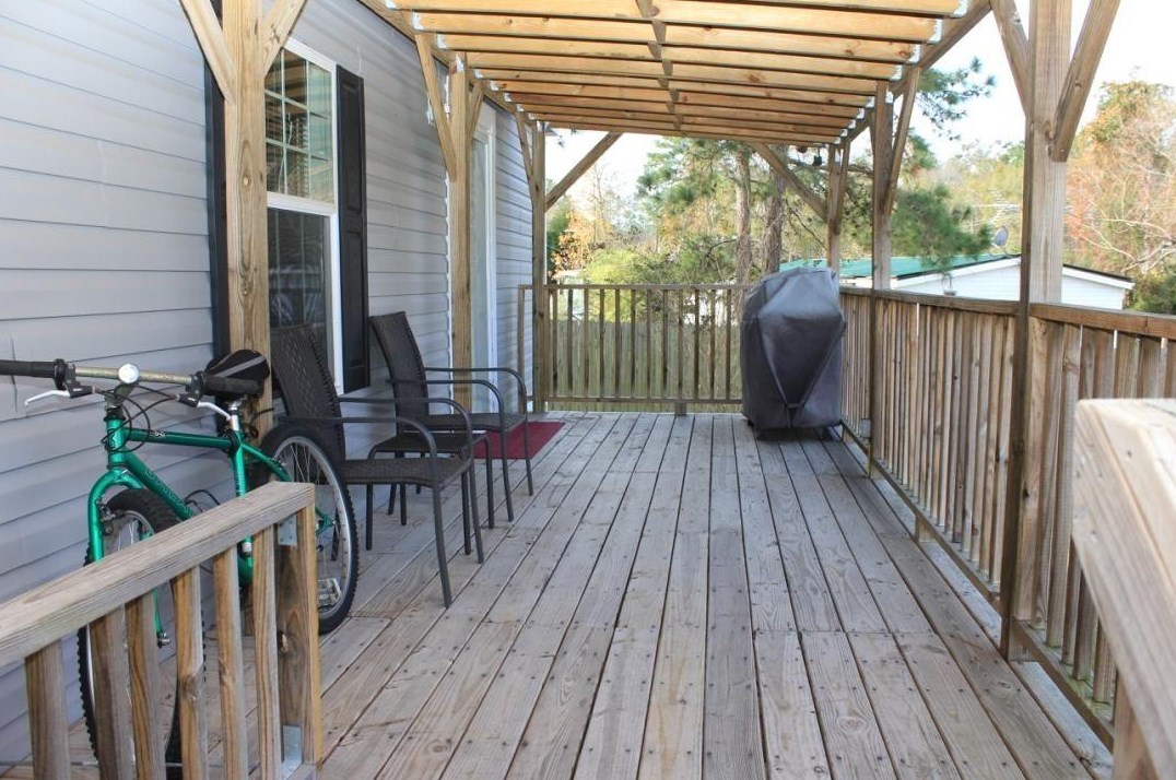 336 General Moultrie Dr, Bonneau, SC 29431