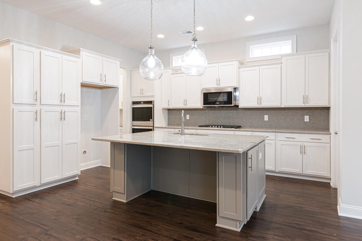 108 Weston Hall Dr, Summerville, SC 29483-8265