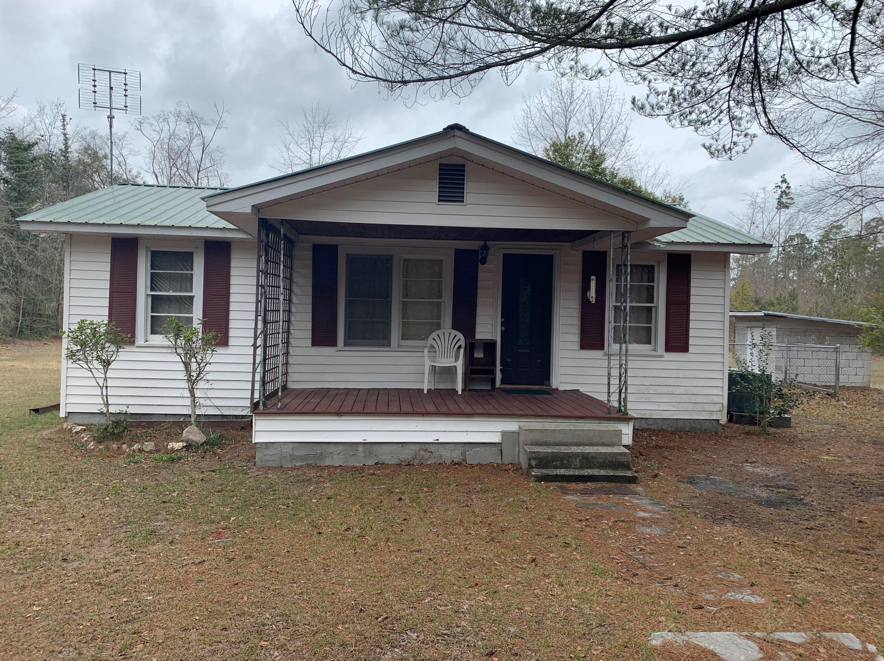 1160 Peniel Rd, Walterboro, SC 29488-8574