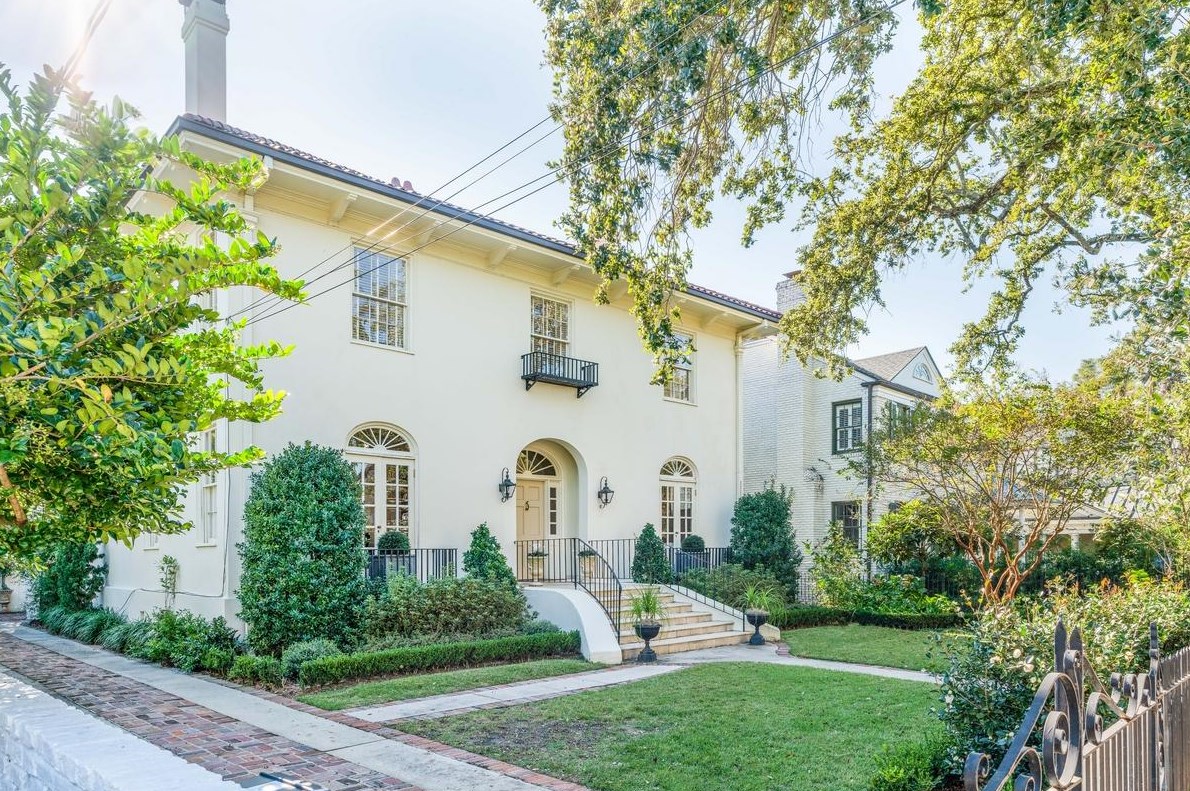 83 Battery St, Charleston, SC 29401-0025