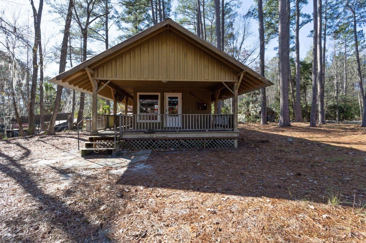 3389 Prices Bridge Ln, Walterboro SC  29488-6946 exterior