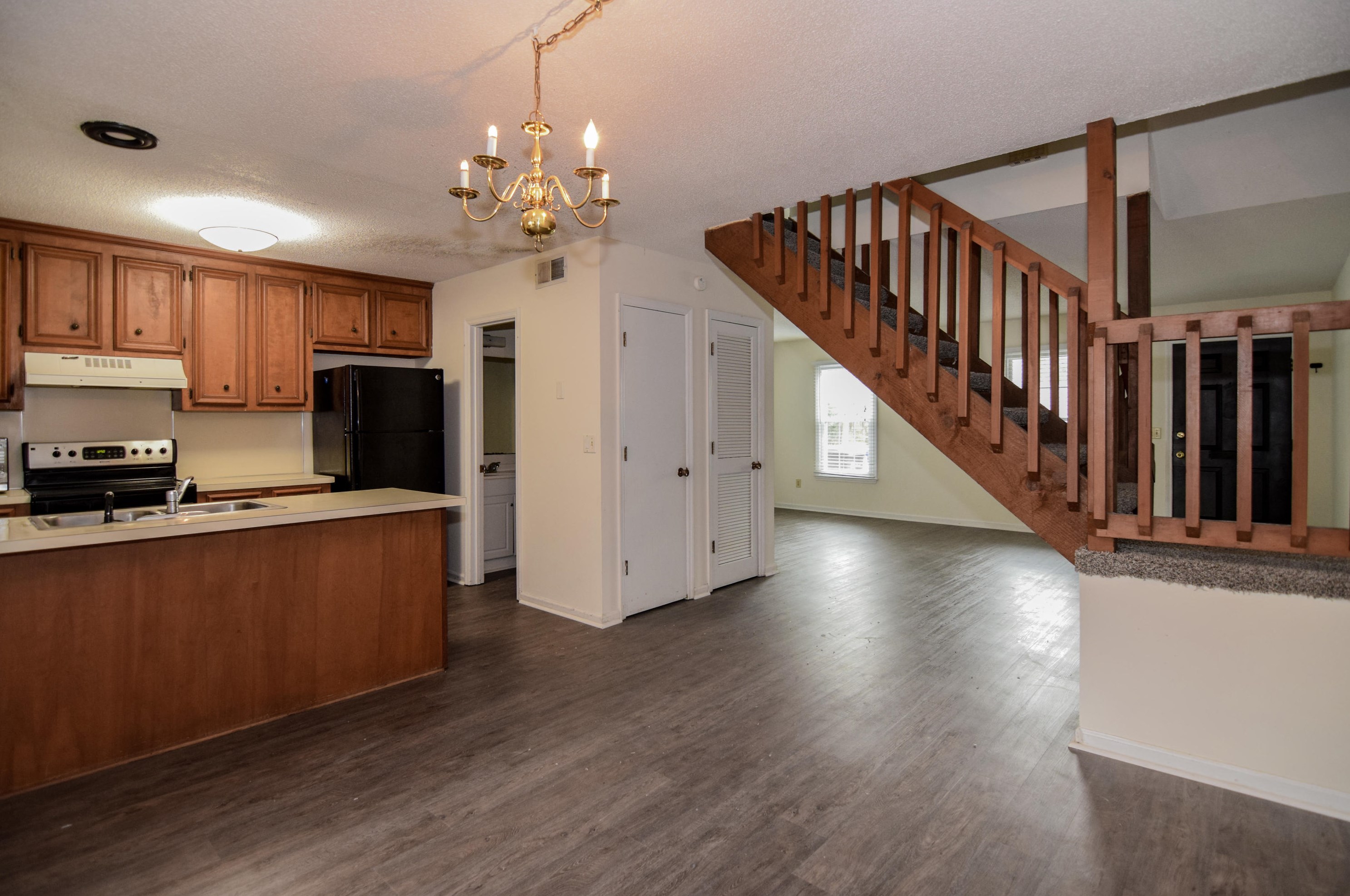 704 Hopewell Ct, Mount Pleasant SC  29464-3571 exterior