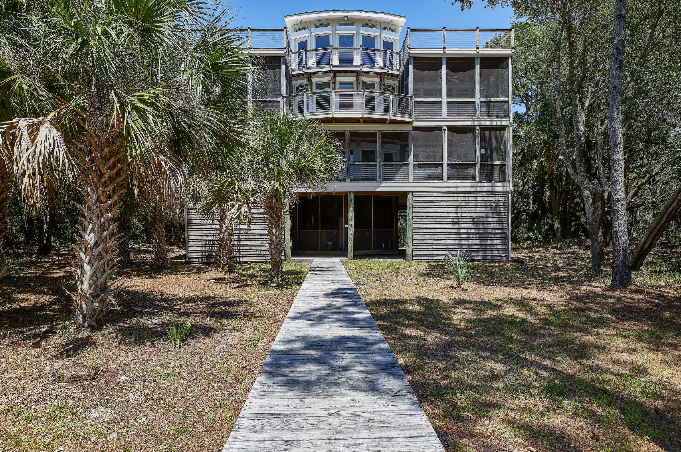 247 Pelican Flight Dr, Isle of Palms, SC 29451