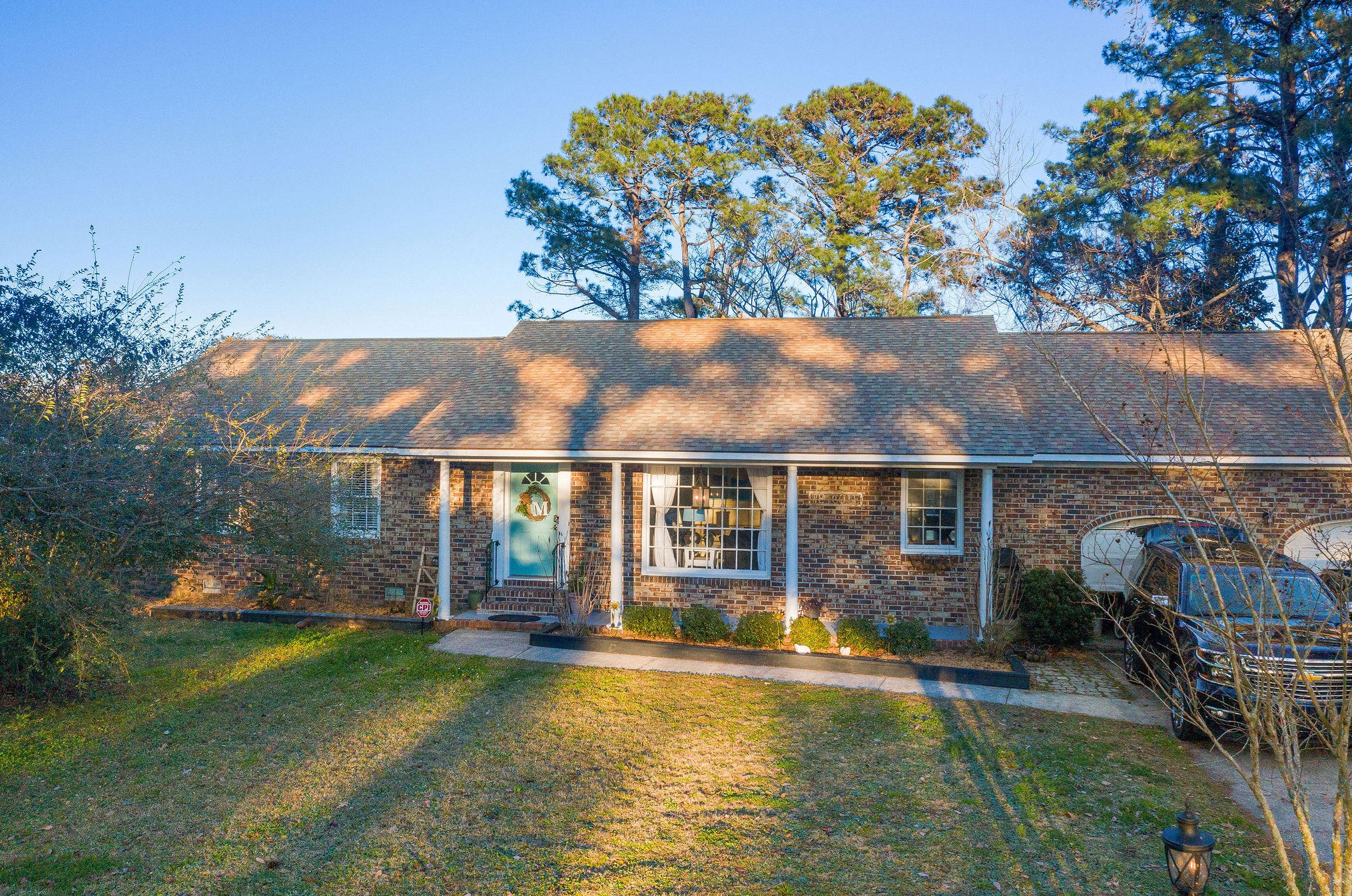 1206 Secessionville Rd, Charleston, SC 29412-9748