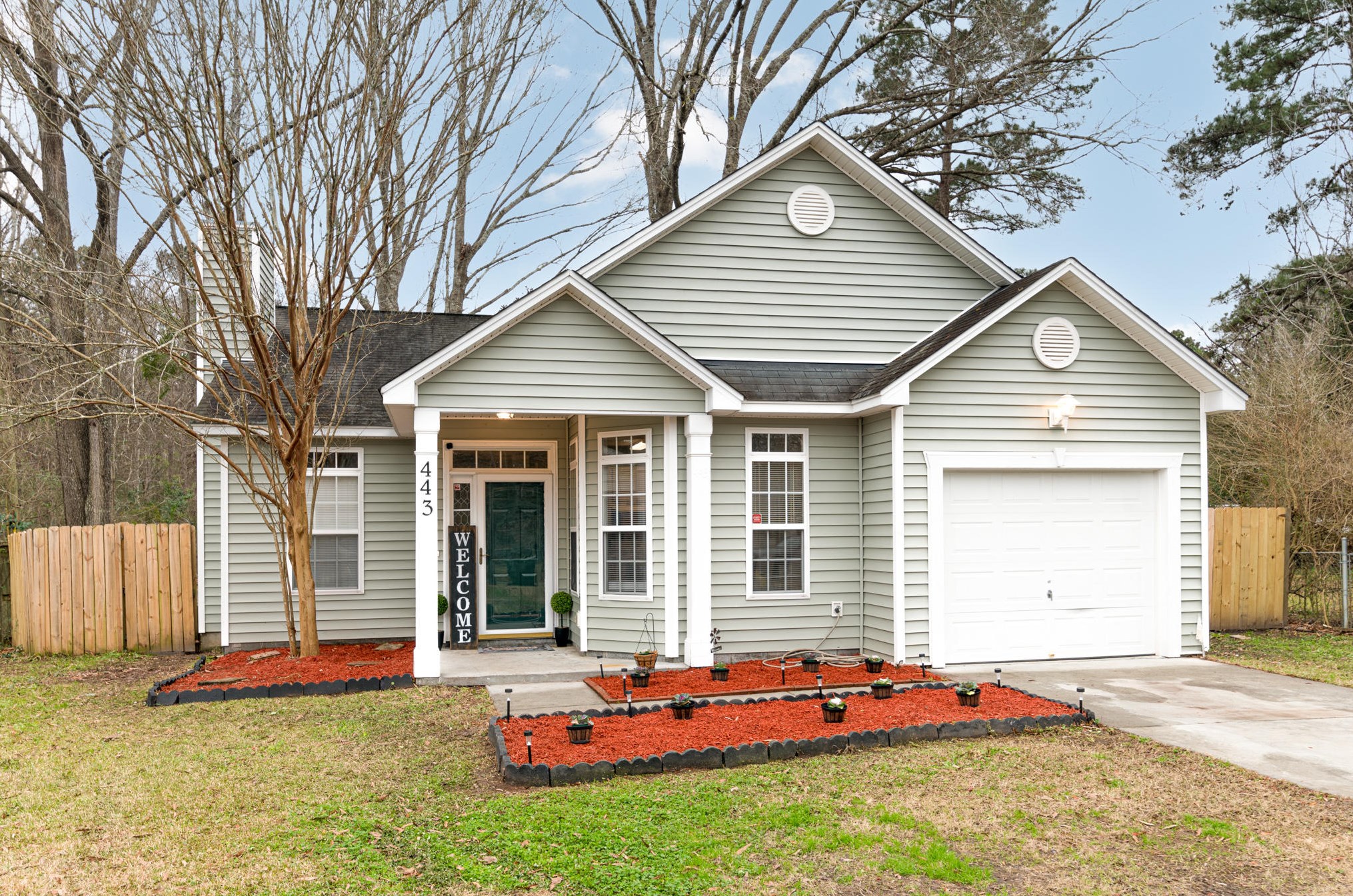 443 Madeline Dr, Charleston, SC 29445-3623