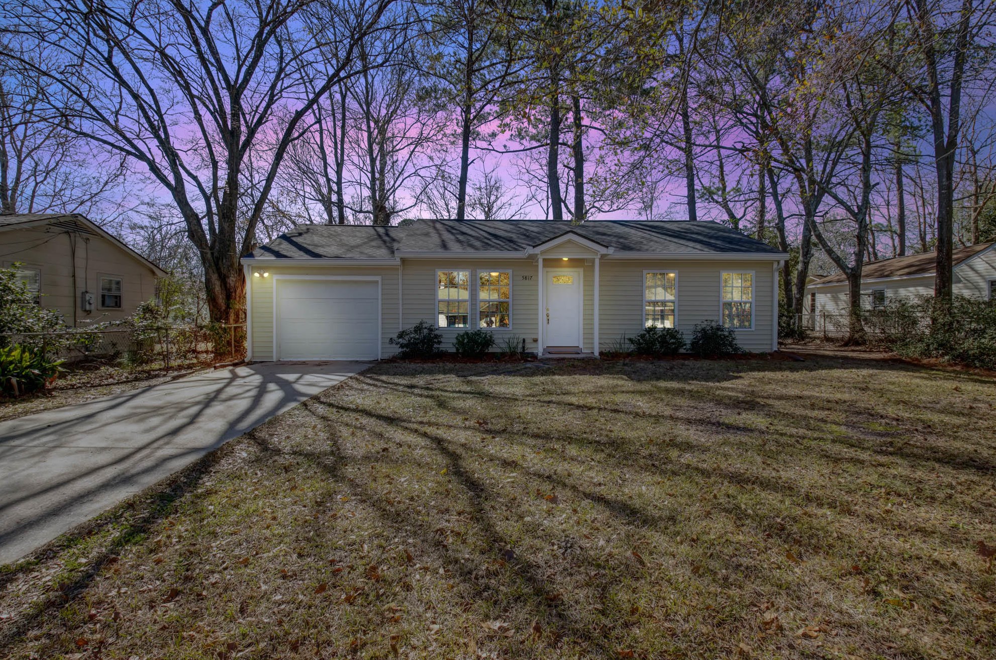 5817 Canterbury Dr, Charleston, SC 29410-2719