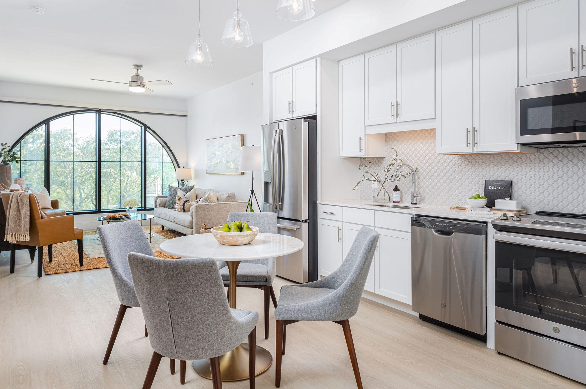 310 Broad St #905, Charleston, SC 29401