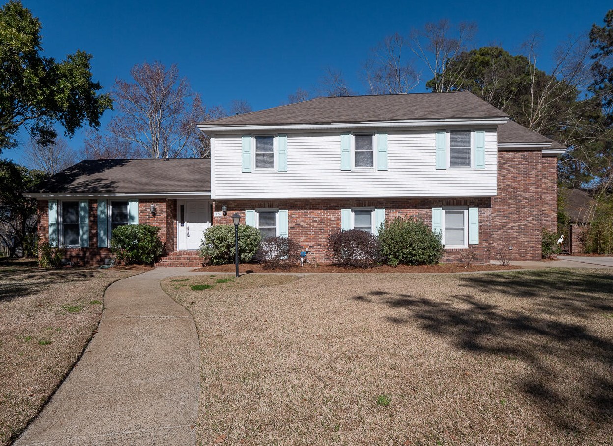 976 Grand Concourse St, Charleston, SC 29412-8826