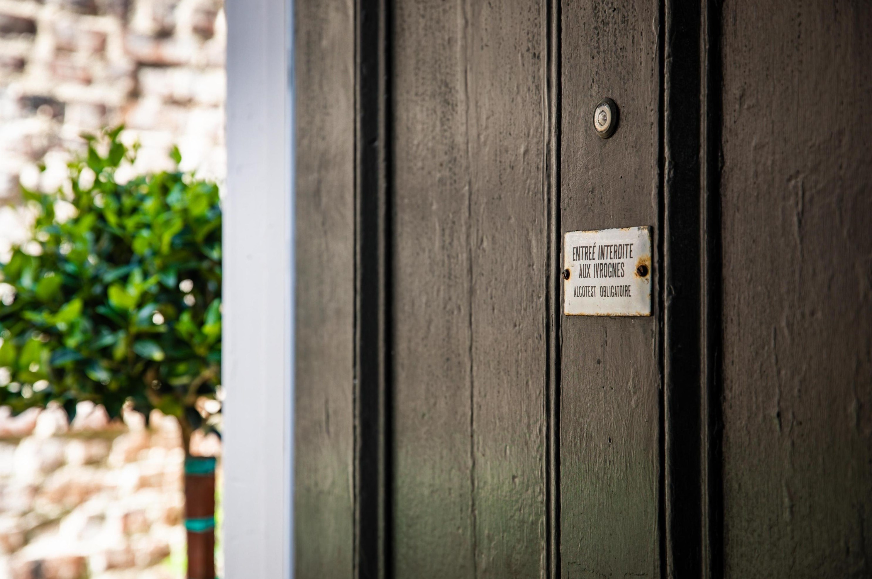 14 Queen St, Charleston SC  29401-2809 exterior