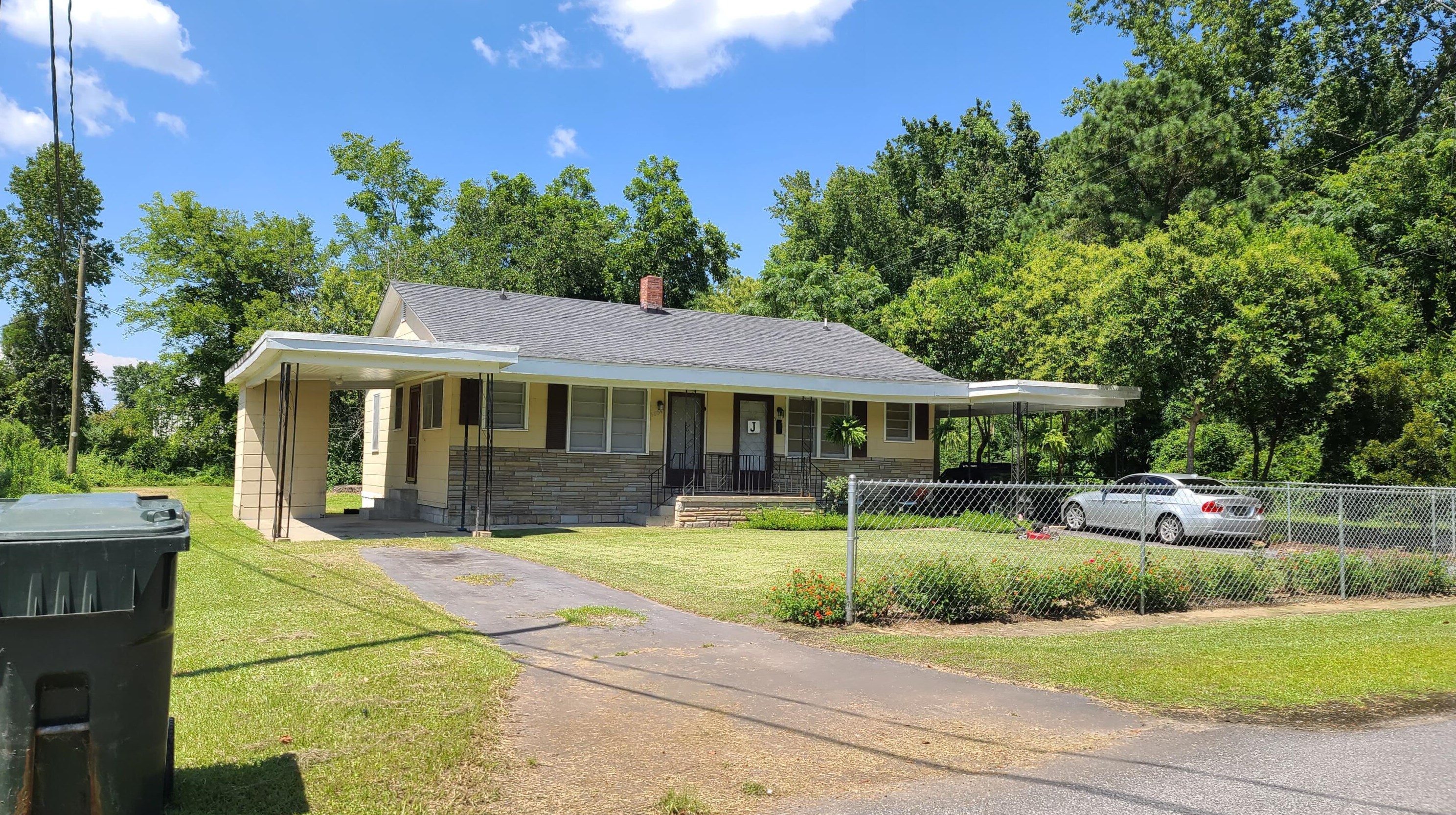 416 Berkeley Dr, Moncks Corner, SC 29461-3661
