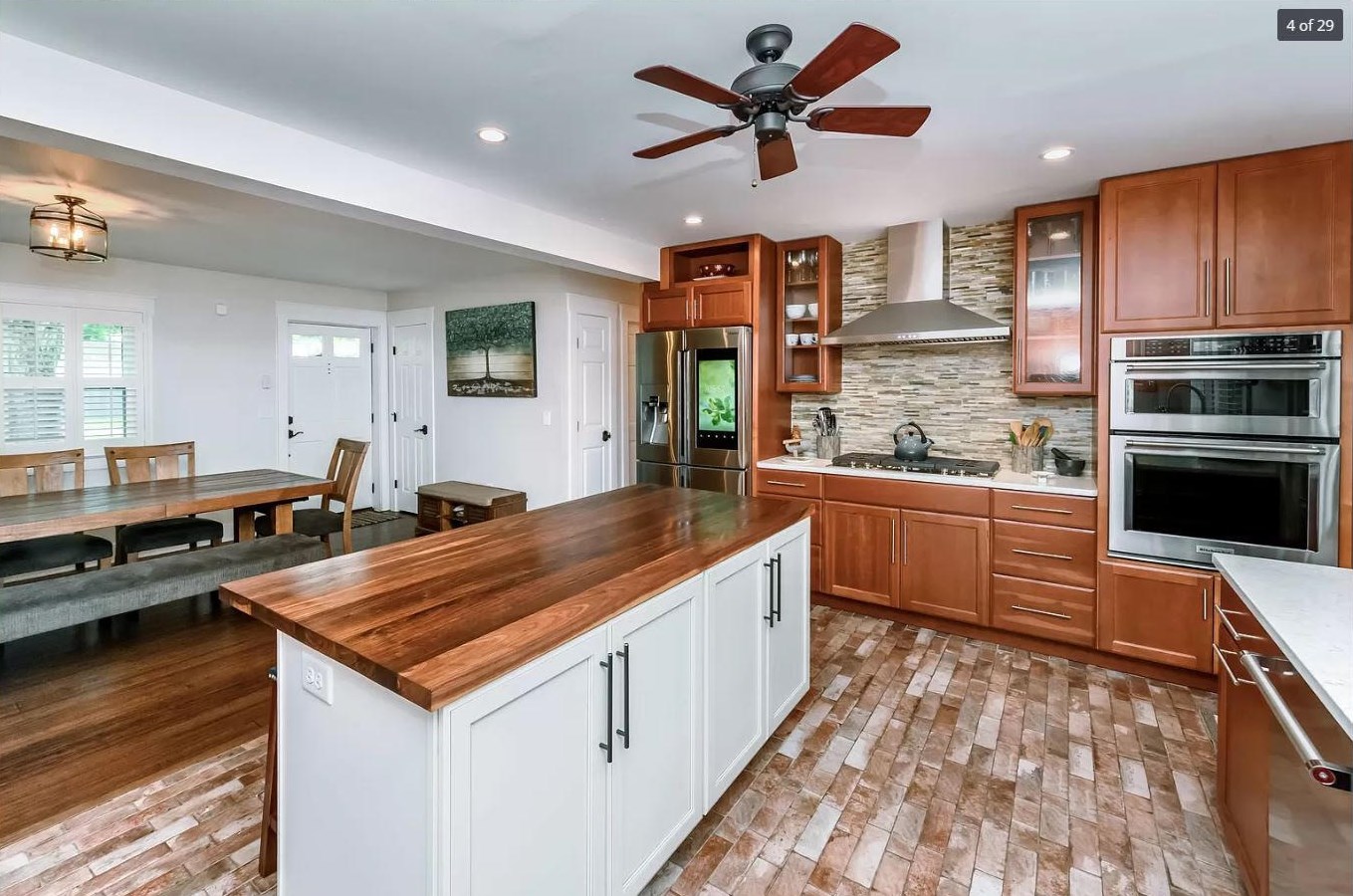 1340 Pocahontas St, Mount Pleasant, SC 29464