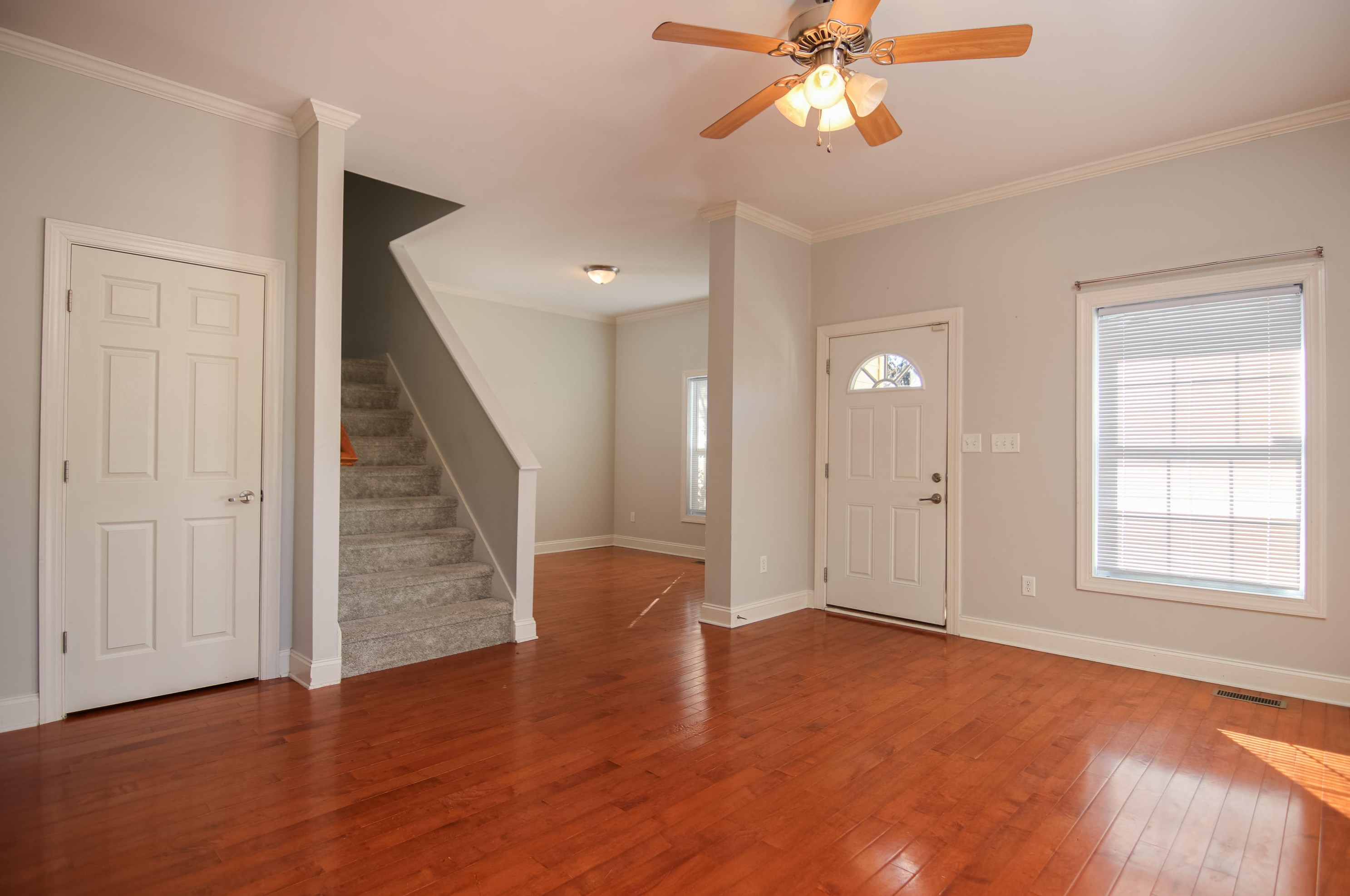 1241 Sumner Ave, Charleston, SC 29406-3838