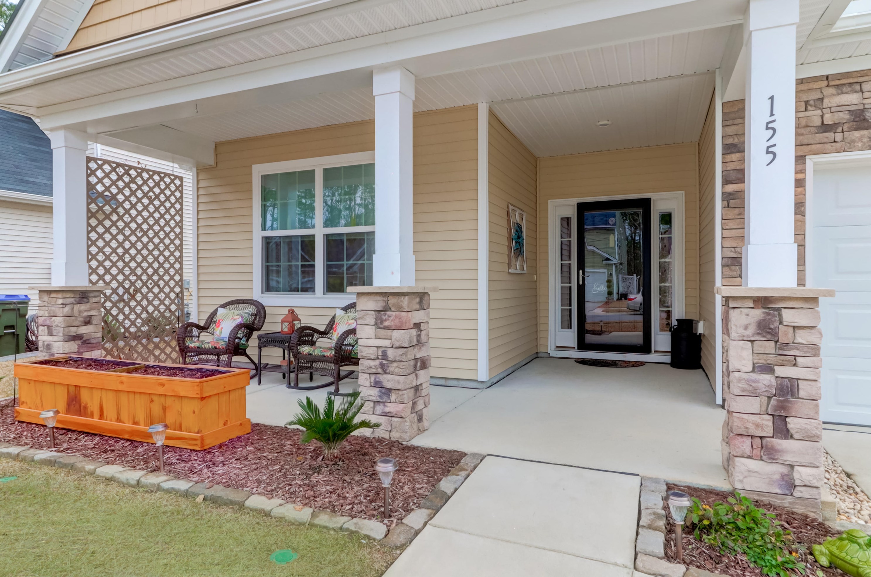 155 Alpine Rd, Summerville, SC 29485-9083