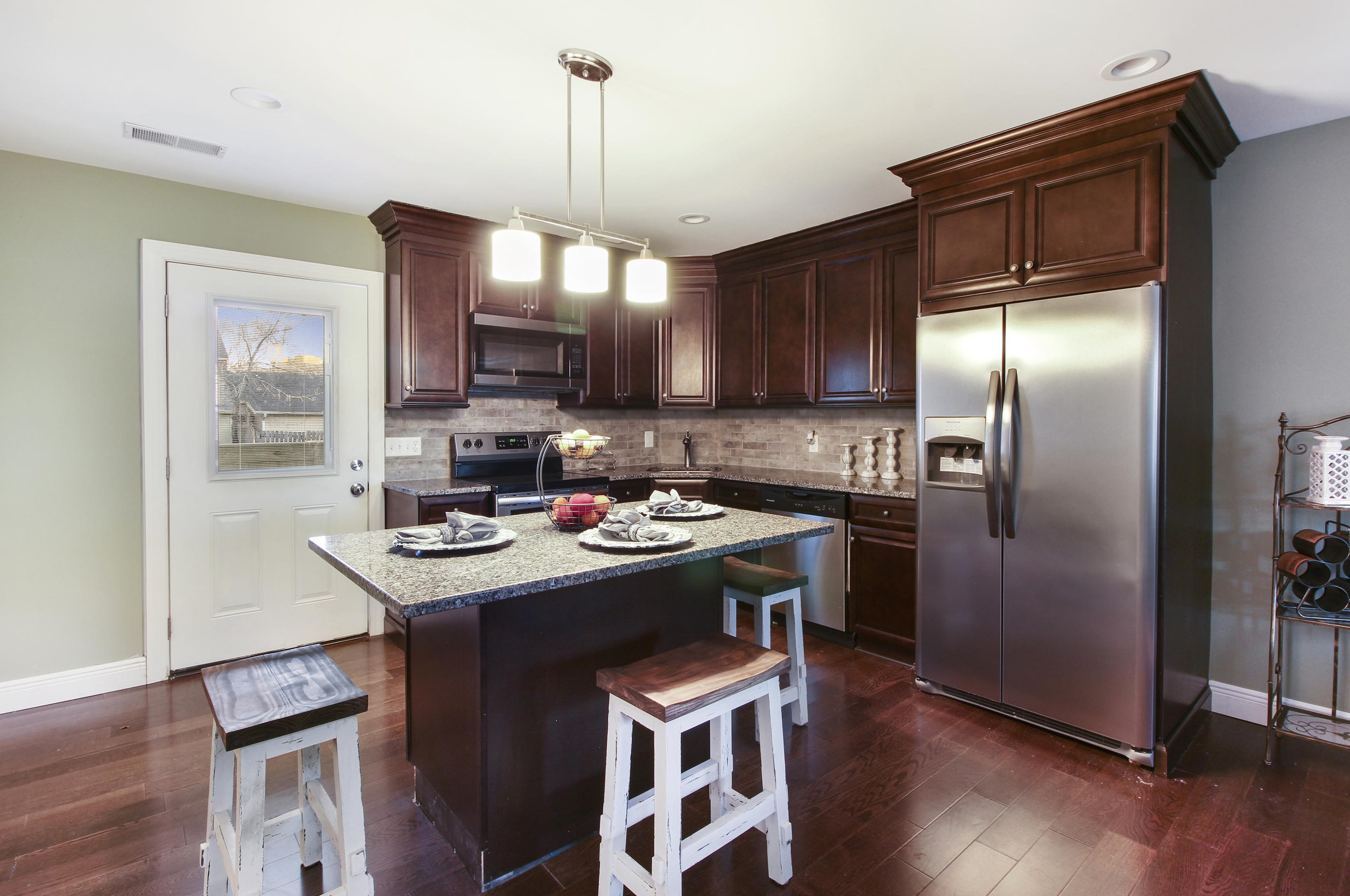 5011 Jenkins Ave, Charleston, SC 29405-4851