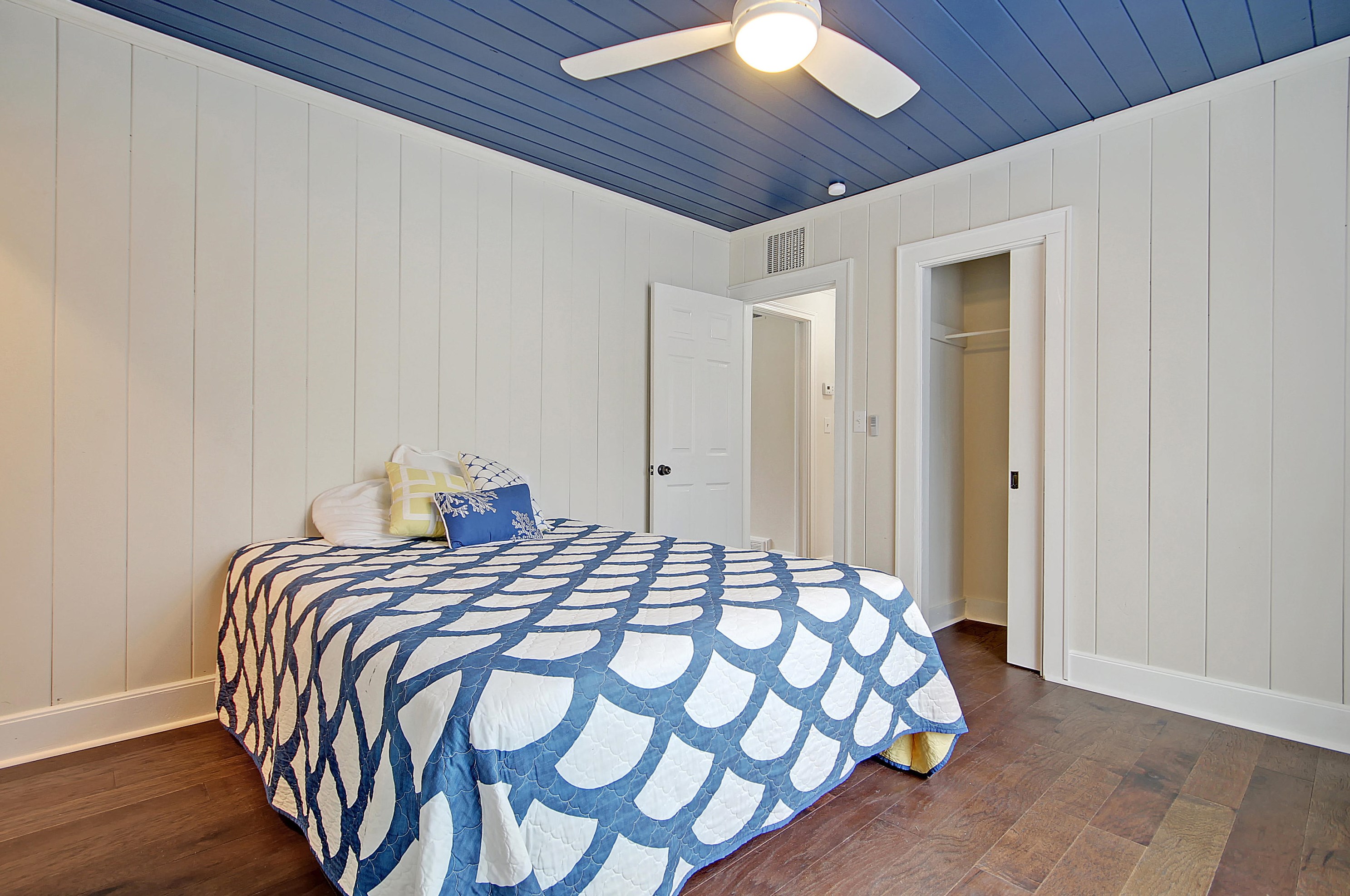 233 Ml Crk Dr, Charleston SC 29407 exterior