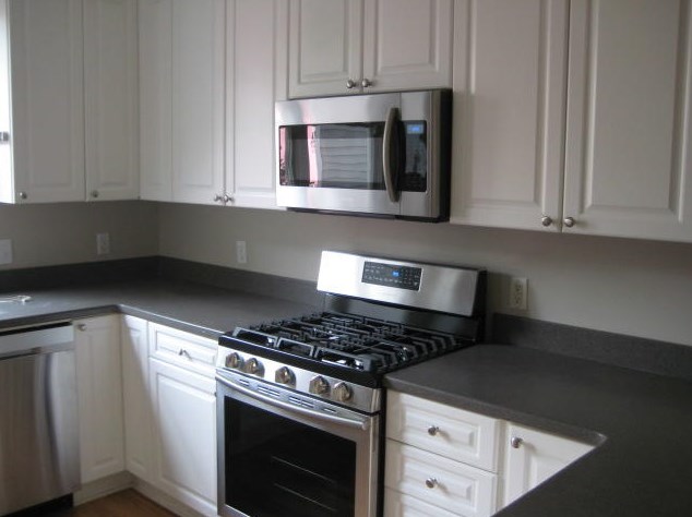 7 Kirkland Ln, Charleston SC  29401-1751 exterior