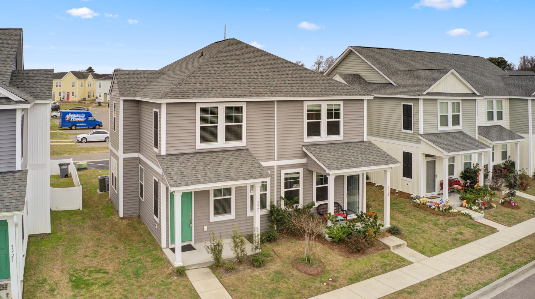 3923 Four Poles Park Dr, Charleston, SC 29405-6370