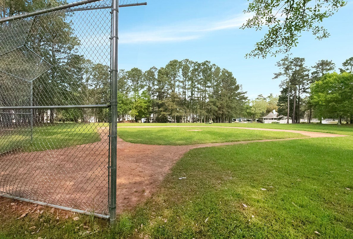 7891 Champion Way, Charleston SC 29418-2242 exterior