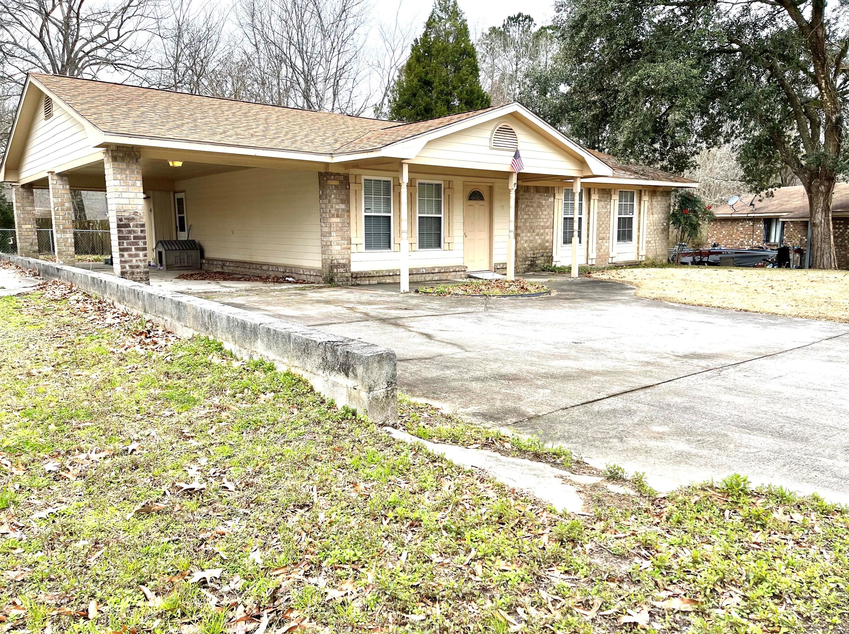 15 Burnt Mills Rd, Charleston, SC 29445-4324