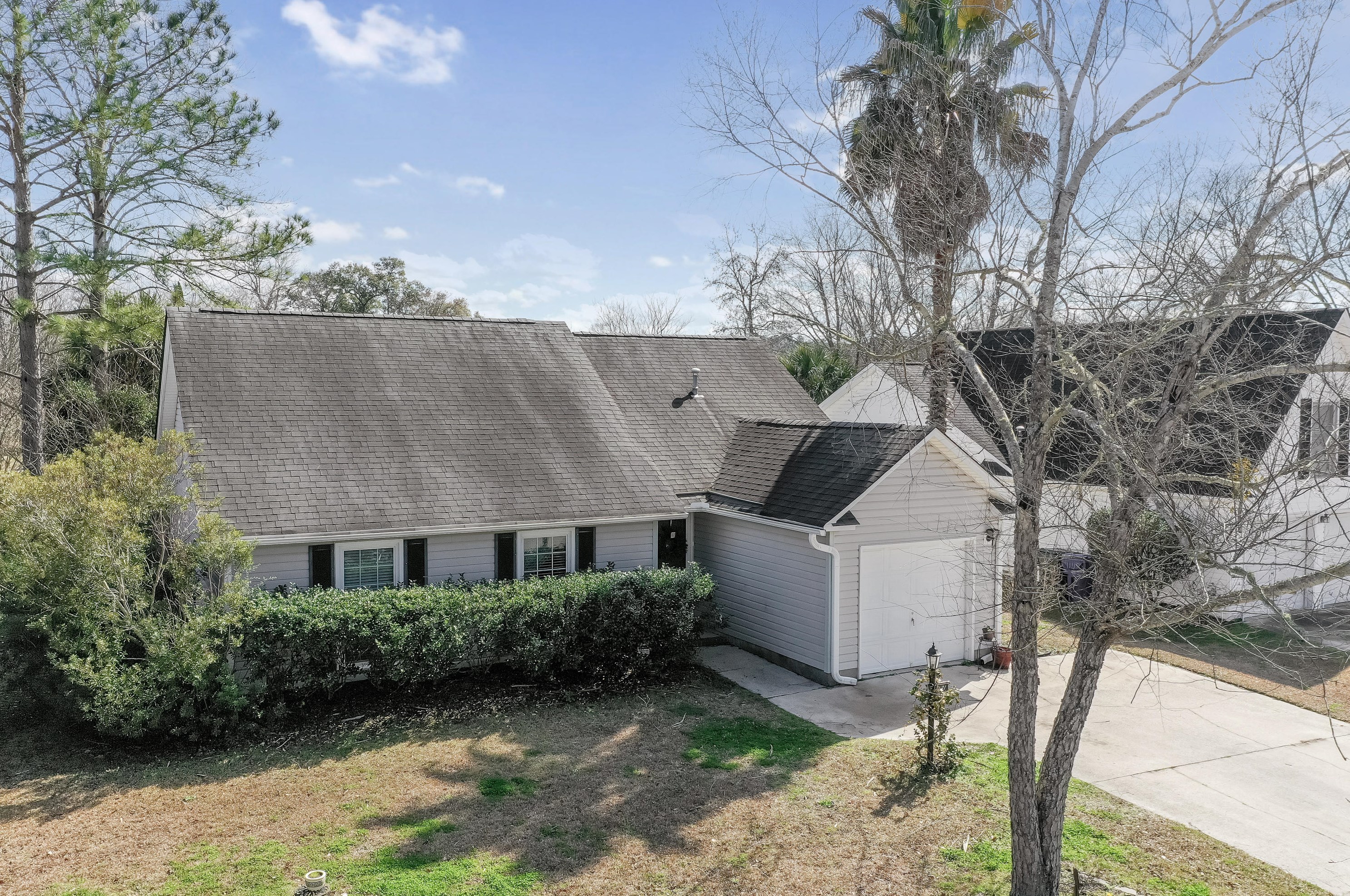 131 Toura Ln, Charleston, SC 29414-6849