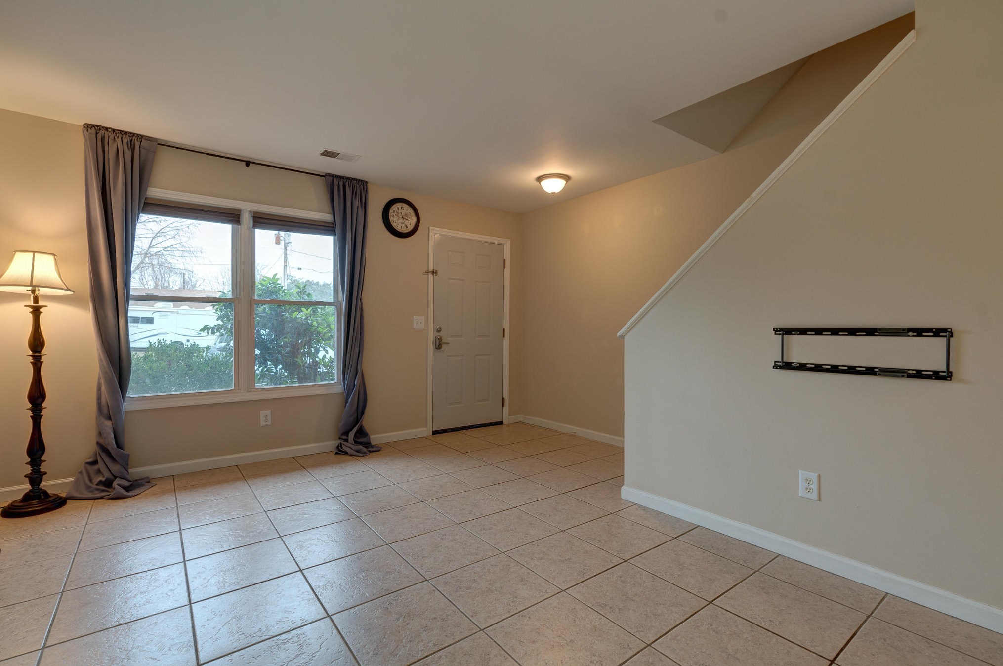 292 Fleming Rd #c, Charleston, SC 29412