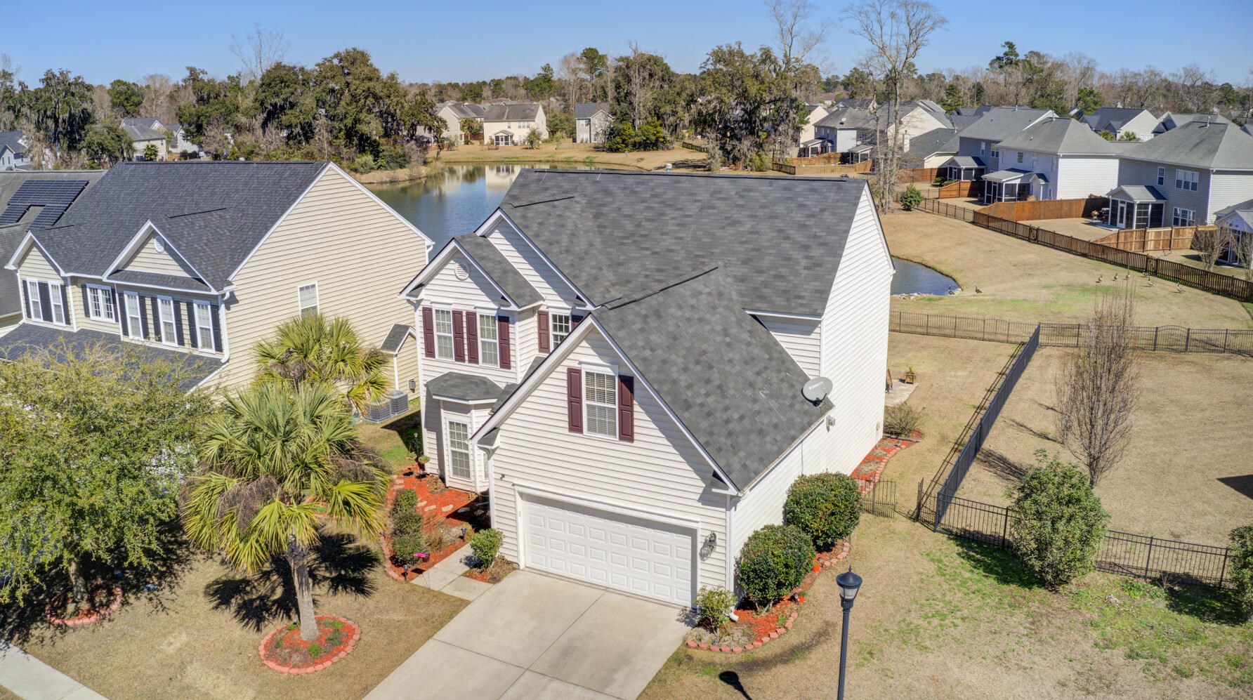 5235 Mulholland Dr, Summerville, SC 29485-8077