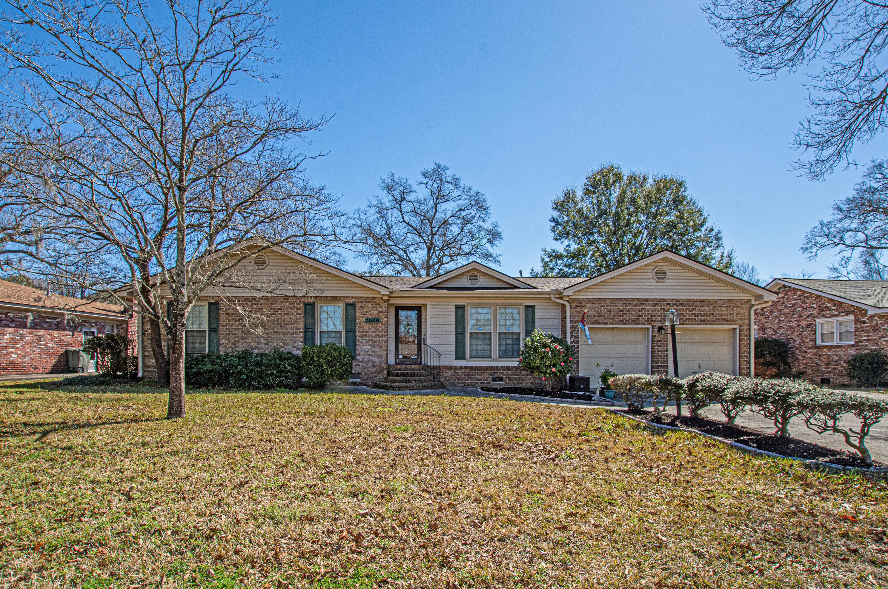 1049 Yeamans Hall Rd, Charleston, SC 29410-2442